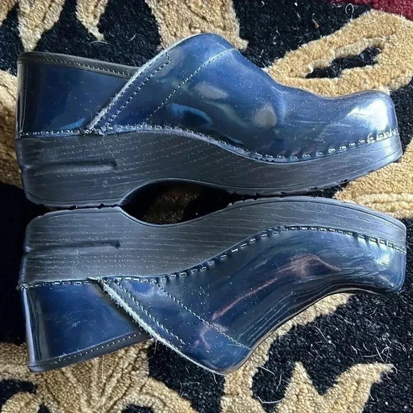 Dansko Women’s Navy Blue Clogs Shoes Size 38 7.5-8 - Picture 4 of 12